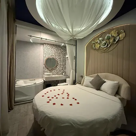 Angel Hotel